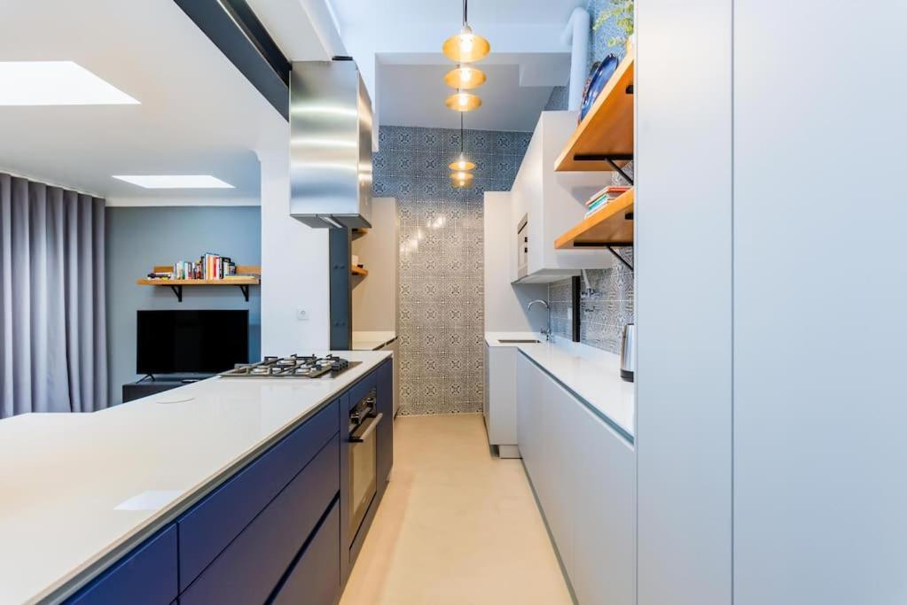 Wfh Luxury With Gourmet Kitchen Lisbon