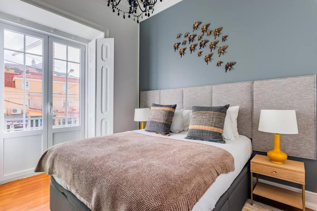 Wfh Luxury With Gourmet Kitchen Lisbon